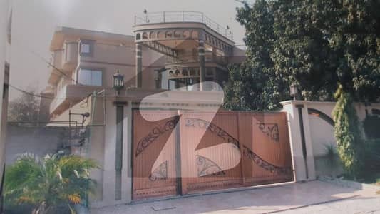 Attractive House For Big Family Attractive House For Big Family