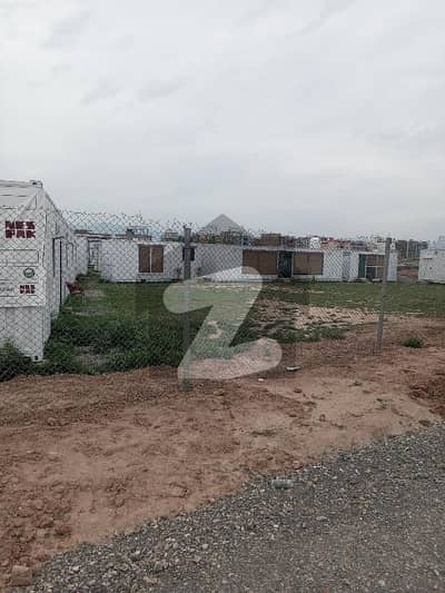 مارگلہ آرچرڈ اسلام آباد میں 1 کنال رہائشی پلاٹ 3.2 کروڑ میں برائے فروخت۔