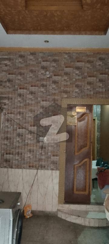 علامہ اقبال ٹاؤن ۔ نیلم بلاک علامہ اقبال ٹاؤن,لاہور میں 4 کمروں کا 3 مرلہ مکان 1.35 کروڑ میں برائے فروخت۔