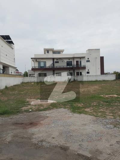 Prime Location 600. Sq. Yd Margalla Facing Residential Plot For Sale