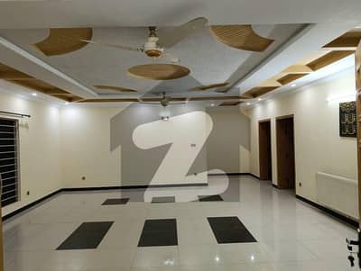 بحریہ ٹاؤن فیز 1 بحریہ ٹاؤن راولپنڈی,راولپنڈی میں 2 کمروں کا 1 کنال زیریں پورشن 1.1 لاکھ میں کرایہ پر دستیاب ہے۔ بحریہ ٹاؤن فیز 1 بحریہ ٹاؤن راولپنڈی,راولپنڈی میں 2 کمروں کا 1 کنال زیریں پورشن 1.1 لاکھ میں کرایہ پر دستیاب ہے۔