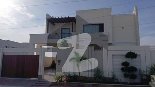1000 Yards Luxury Architect-Designed Bungalow with Basement and Pool for Sale | DHA Phase 8 Karachi 1000 Yards Luxury Architect-Designed Bungalow with Basement and Pool for Sale | DHA Phase 8 Karachi