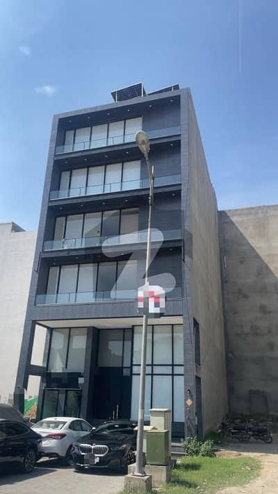 8 Marla floor for Rent