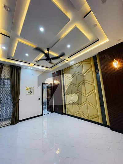 10 Marla Almost Brand New Lower Portion Available For Rent In Bahria Town Lahore.