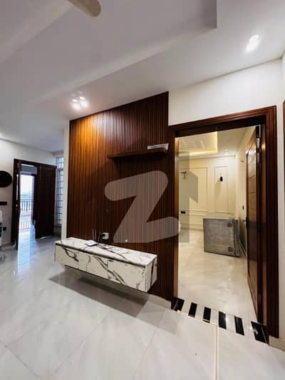 گلبرگ ریزیڈنشیا - بلاک اے گلبرگ ریزیڈنشیا,گلبرگ,اسلام آباد میں 2 کمروں کا 7 مرلہ بالائی پورشن 70.0 ہزار میں کرایہ پر دستیاب ہے۔ گلبرگ ریزیڈنشیا - بلاک اے گلبرگ ریزیڈنشیا,گلبرگ,اسلام آباد میں 2 کمروں کا 7 مرلہ بالائی پورشن 70.0 ہزار میں کرایہ پر دستیاب ہے۔