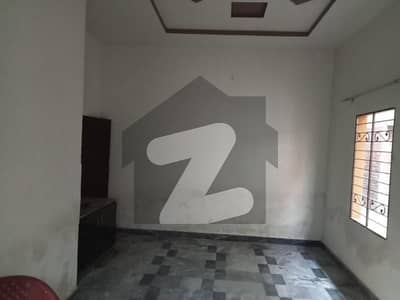 College Road Green Town Near 1.5 Marla 2 Storey Corner House For Sale