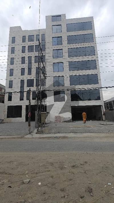 جوہر ٹاؤن لاہور میں 5 کنال عمارت 25.0 لاکھ میں کرایہ پر دستیاب ہے۔