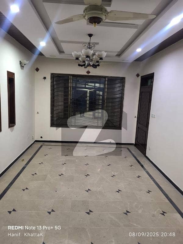 2 bedrooms & 2 bathrooms DD tv lounge & kitchen 2 bedrooms & 2 bathrooms DD tv lounge & kitchen