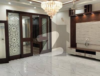 Book House Today In Dream Gardens