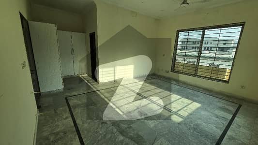 1.5 Kanal House Upper Portion Available Brand New Beautiful With Gass Available Luxury Modern Designer Stylish