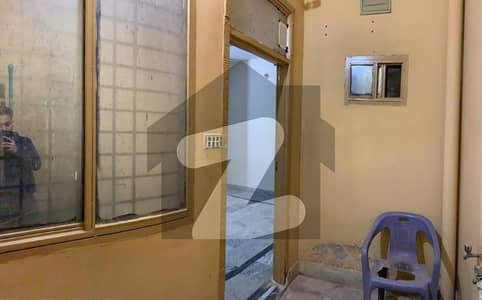 غوری ٹاؤن فیز 4 اے غوری ٹاؤن,اسلام آباد میں 2 کمروں کا 5 مرلہ زیریں پورشن 35.0 ہزار میں کرایہ پر دستیاب ہے۔