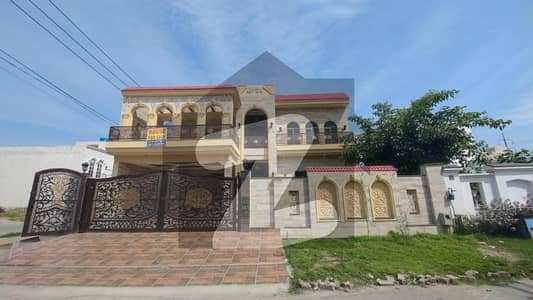 ٹی آئی پی ہاؤسنگ سوسائٹی ۔ فیز2 ٹی آئی پی ہاؤسنگ سوسائٹی,لاہور میں 6 کمروں کا 18 مرلہ مکان 6.5 کروڑ میں برائے فروخت۔