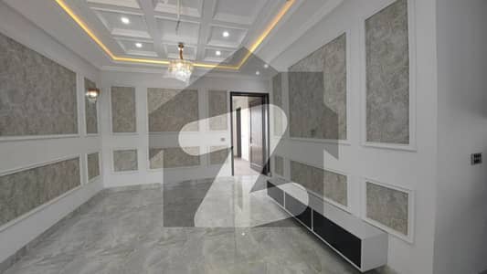 Brand New 2 Bed Apartment Available For Rent Brand New 2 Bed Apartment Available For Rent