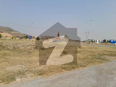 1 KANAL PLOT G BLOCK /B-17 UP FOR SALE