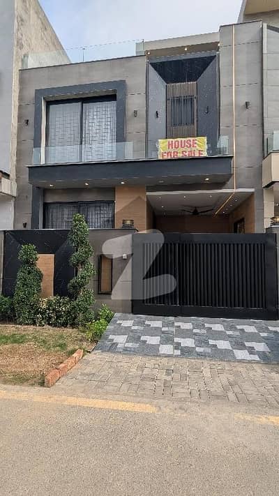 5 Marla Brand New Luxury House For Sale in Union Living Society Lhr