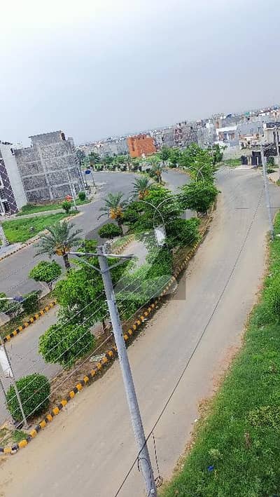 8 Marla Plot For Sale