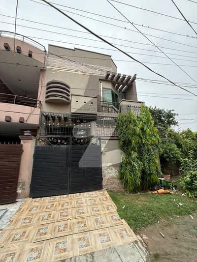 ملٹری اکاؤنٹس سوسائٹی ۔ بلاک سی ملٹری اکاؤنٹس ہاؤسنگ سوسائٹی,لاہور میں 3 کمروں کا 4 مرلہ مکان 1.75 کروڑ میں برائے فروخت۔