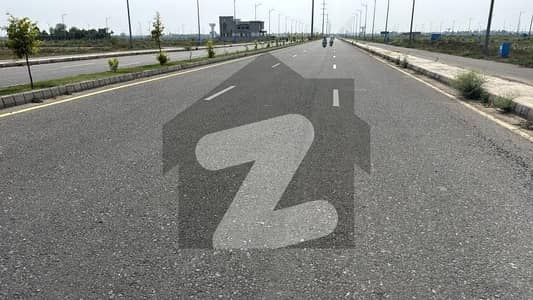 8 Marla Commercial Corner Plot 150 Feet Road In Stunning DHA Phase 6 - Main Boulevard Is Available For sale