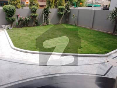 1 KANAL MODERN HOUSE FOR SALE IN DHA PHASE 3