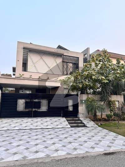 10 MARLA MODERN HOIUSE FOR SALE IN DHA PHASE 5 10 MARLA MODERN HOIUSE FOR SALE IN DHA PHASE 5