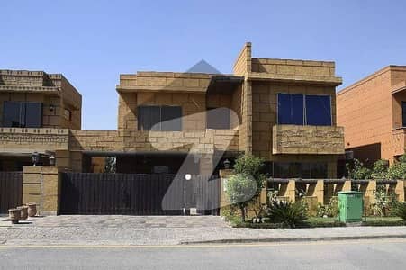 Good 10 Marla Residential Plot For sale In Bahria Town Phase 8 - Block L