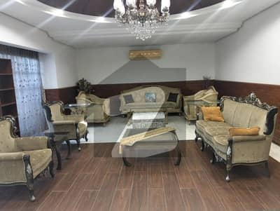 پی ای سی ایچ ایس بلاک 2 پی ای سی ایچ ایس,جمشید ٹاؤن,کراچی میں 10 کمروں کا 2 کنال مکان 26.0 کروڑ میں برائے فروخت۔ پی ای سی ایچ ایس بلاک 2 پی ای سی ایچ ایس,جمشید ٹاؤن,کراچی میں 10 کمروں کا 2 کنال مکان 26.0 کروڑ میں برائے فروخت۔