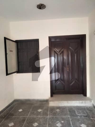 MIAN ESTATE OFFERS FACING PARK 5 MARLA DOUBLE STOREY INDEPENDENT HOUSE AVAILABLE FOR RENT ON PRIME LOCATION