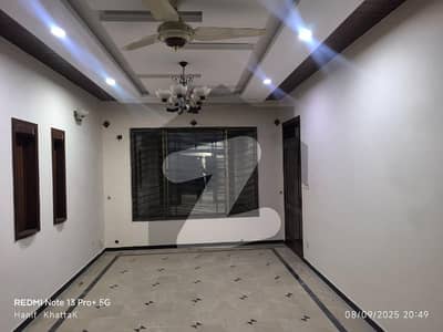 Ground Portion For Rent G10-2 Ideal Location
