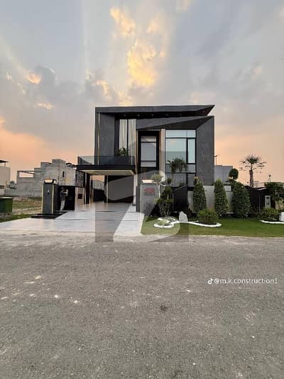 Prime Location  Near To Masjid  Near To APS School  Near To Control Park  Near To Commercial  Near To B Pharmacy  Near To Giga Mall