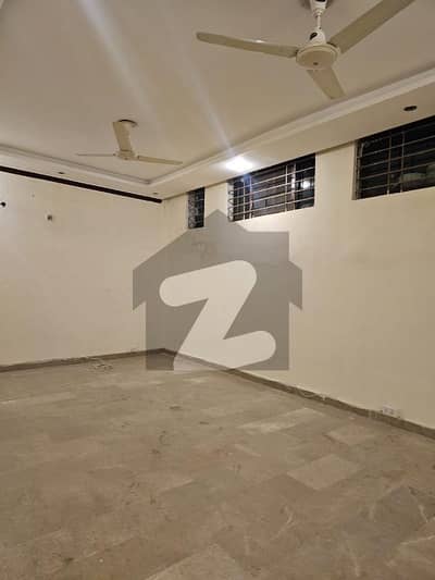 3 Bed Upper Portion For Rent E,