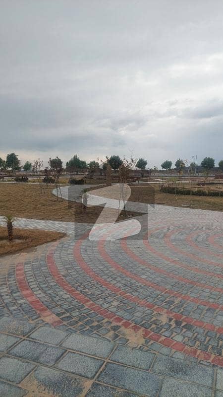 Exclusive Opportunity: 1 Kanal Possessionable Plot in Ideal Location Ready to Build Exclusive Opportunity: 1 Kanal Possessionable Plot in Ideal Location Ready to Build