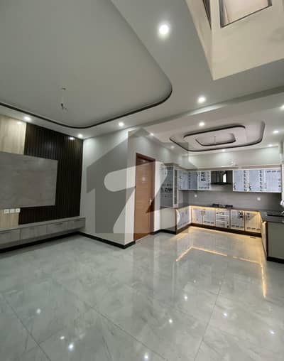 ڈی ایچ اے ڈیفنس - سیکٹر پرزم ڈی ایچ اے ڈیفینس,پشاور میں 5 کمروں کا 5 مرلہ مکان 3.15 کروڑ میں برائے فروخت۔