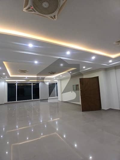 5 Marla Commercial Hall 1st Floor Available For Rent 5 Marla Commercial Hall 1st Floor Available For Rent