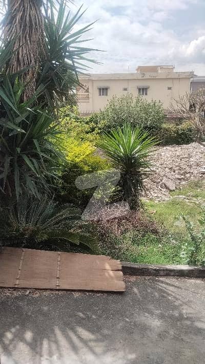 اسلم شہید روڈ راولپنڈی میں 5 مرلہ رہائشی پلاٹ 1.3 کروڑ میں برائے فروخت۔ اسلم شہید روڈ راولپنڈی میں 5 مرلہ رہائشی پلاٹ 1.3 کروڑ میں برائے فروخت۔