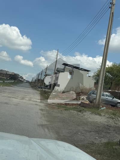 آئی ۔ 14/2 آئی ۔ 14,اسلام آباد میں 7 مرلہ رہائشی پلاٹ 1.7 کروڑ میں برائے فروخت۔