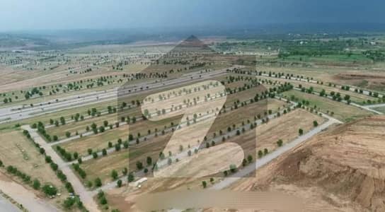 5Marla Top Hight location plot Merine Drive view