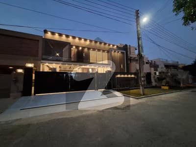 Prime 1 Kanal Brand New House For Sale Valencia Town, Lahore