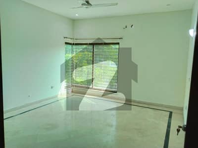 1 Kanal Upper Portion With Separate Gate Available For Rent In Phase 2 DHA Lahore