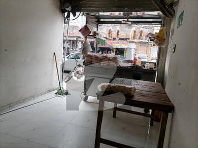 Shop In Allama Iqbal Town - Hunza Block For Sale