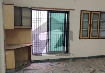 Single Storey 10 Marla House Available In Allama Iqbal Town For sale