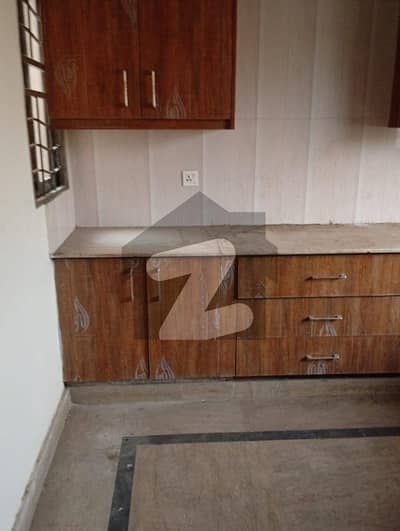 DHA Phase 3 1 Kanal 5 Beds Double Unit Slightly Use House Near McDonalds'