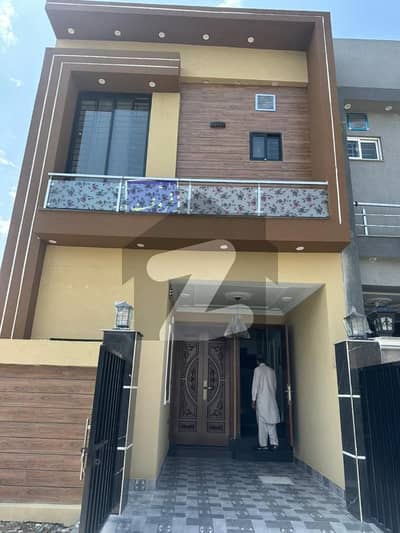 الکبیر ٹاؤن - فیز 2 الکبیر ٹاؤن,رائیونڈ روڈ,لاہور میں 4 کمروں کا 3 مرلہ مکان 1.5 کروڑ میں برائے فروخت۔ الکبیر ٹاؤن - فیز 2 الکبیر ٹاؤن,رائیونڈ روڈ,لاہور میں 4 کمروں کا 3 مرلہ مکان 1.5 کروڑ میں برائے فروخت۔