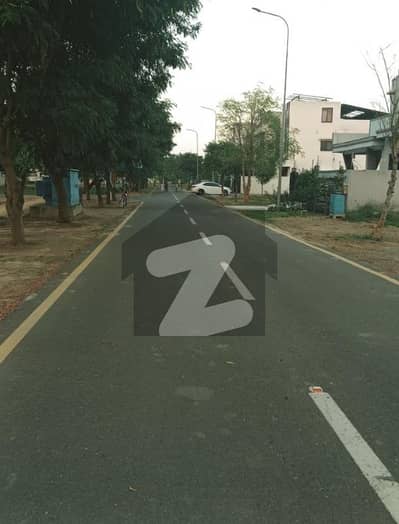 Only 32 Marla Plot For Sale