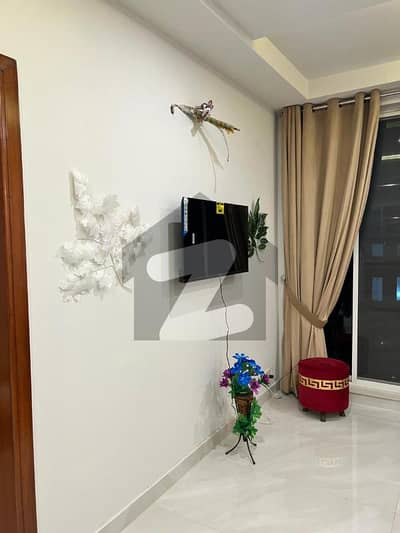 10 Marla Lower Lock Option Available For Rent