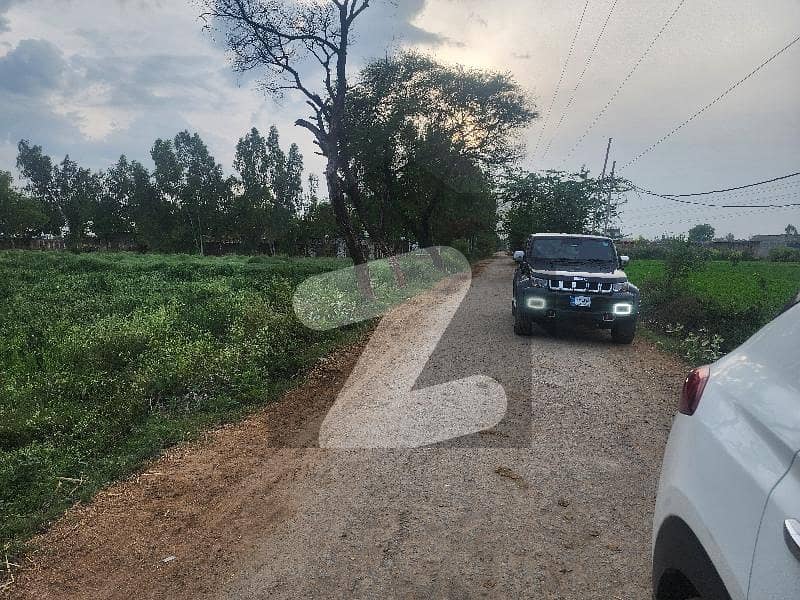 کوٹ ارایان لاہور میں 5 کنال زرعی زمین 5.0 کروڑ میں برائے فروخت۔ کوٹ ارایان لاہور میں 5 کنال زرعی زمین 5.0 کروڑ میں برائے فروخت۔