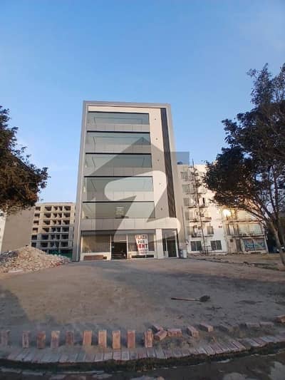 8 Marla 4th Floor For Rent Facing Main Boulevard Hot Location Near Clock Tower