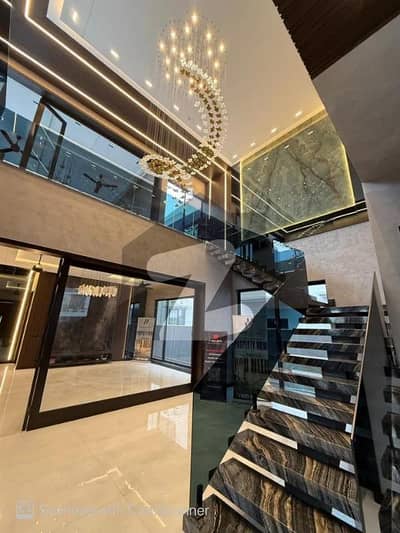 ڈی ایچ اے فیز 6 - بلاک کے فیز 6,ڈیفنس (ڈی ایچ اے),لاہور میں 5 کمروں کا 1 کنال مکان 8.75 کروڑ میں برائے فروخت۔