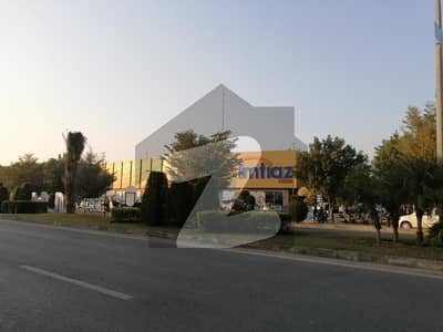 Near Eiffel Tower, 10 Marla Plot in Johar Block ready for construction is up for sale. Near Eiffel Tower, 10 Marla Plot in Johar Block ready for construction is up for sale.