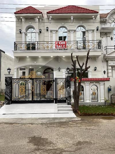 ڈی ایچ اے 11 رہبر سیکٹر 2 ڈی ایچ اے 11 رہبر,لاہور میں 3 کمروں کا 5 مرلہ مکان 2.7 کروڑ میں برائے فروخت۔