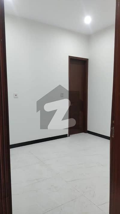 کیپٹل کوآپریٹو ہاؤسنگ سوسائٹی سکیم 33 - سیکٹر 35-اے,سکیم 33,کراچی میں 2 کمروں کا 3 مرلہ فلیٹ 95.0 لاکھ میں برائے فروخت۔